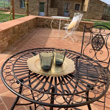 Cordella In Valdorcia Truffle And Olive Oil Resort Montalcino
