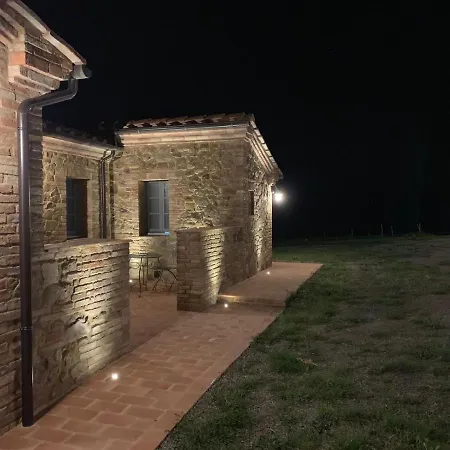 Resort Cordella In Valdorcia Truffle And Olive Oil Montalcino