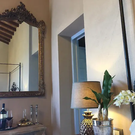 Cordella In Valdorcia Truffle And Olive Oil Resort Montalcino